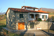 18-infissi-villa-casentino